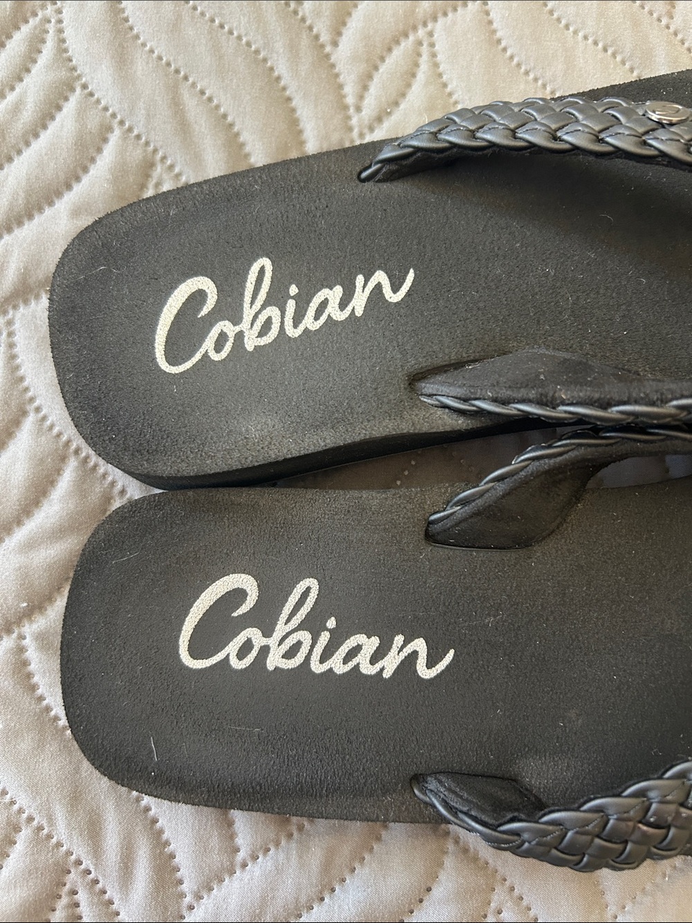 🖤 Cobian Black Braided Strap Flip Flops - Picture 2 of 6